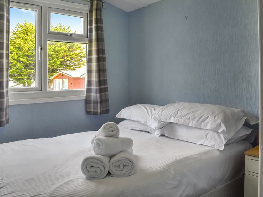 Double bedroom | Old Town Cove - Bay Adventures, St Merryn, near Padstow