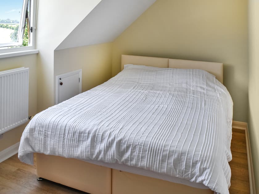 Family bedroom for up to 4 people containing 2 double beds that can be configured as singles  | The Boat House, Canterbury