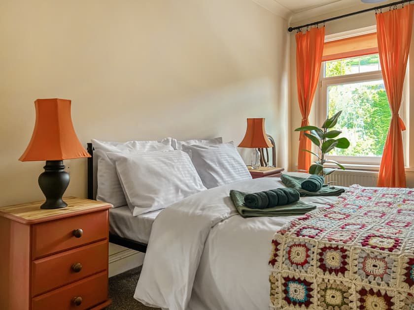 Double bedroom | Mushroom Cottage, Tylorstown