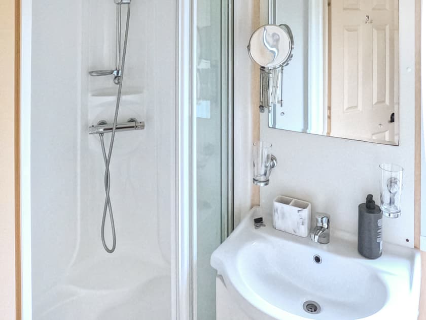 Bathroom | Fellview Lodge - Forest Views, Moota, Near Cockermouth & North Lakes
