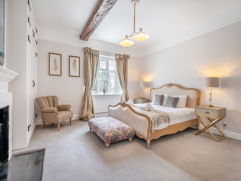 Double bedroom | Greenhill Farmhouse, Bletchingdon