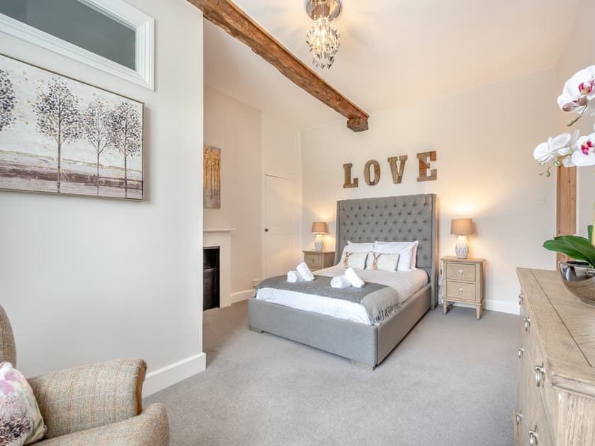 Double bedroom | Greenhill Farmhouse, Bletchingdon