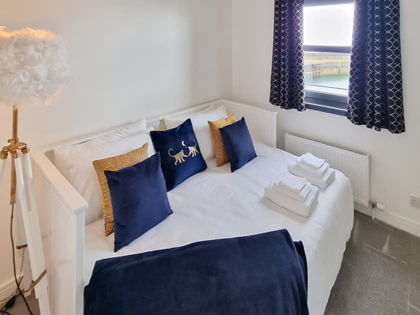 Bedroom | Deas’ Wharf, Kirkcaldy