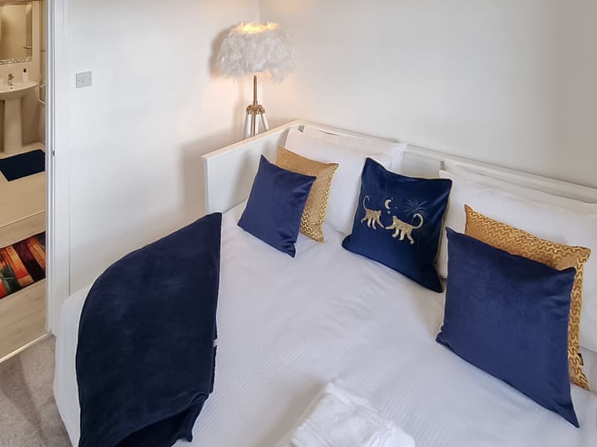 Bedroom | Deas’ Wharf, Kirkcaldy