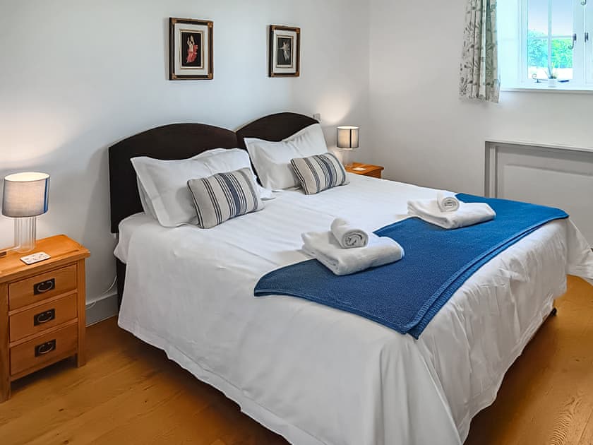Double bedroom | The Stalls - The Hayloft & The Stalls, Aynho, near Banbury