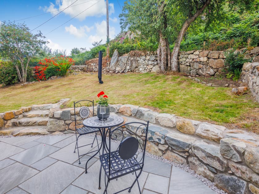 Sitting-out-area | Melin Y Wig, Brynrefail, Nr Caernarfon