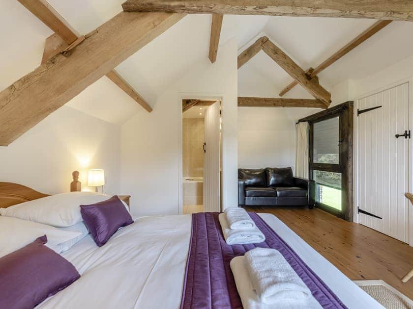 Double bedroom | Y Stabl - Cennen Cottages, Bethlehem