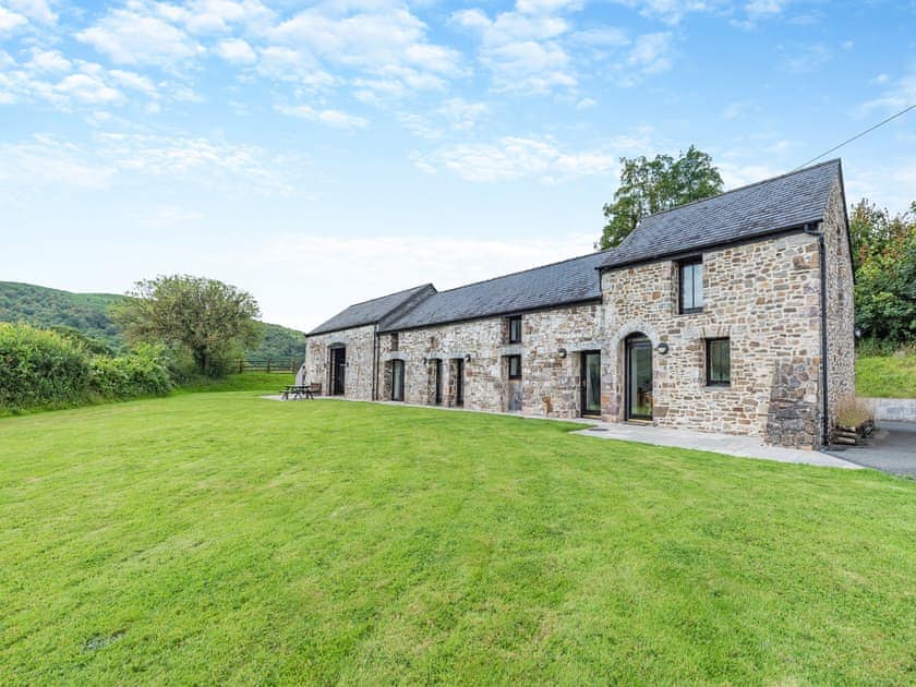Exterior | Y Stabl - Cennen Cottages, Bethlehem