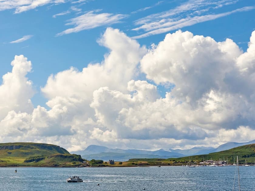 Surrounding area | Westbay Apartment, Oban