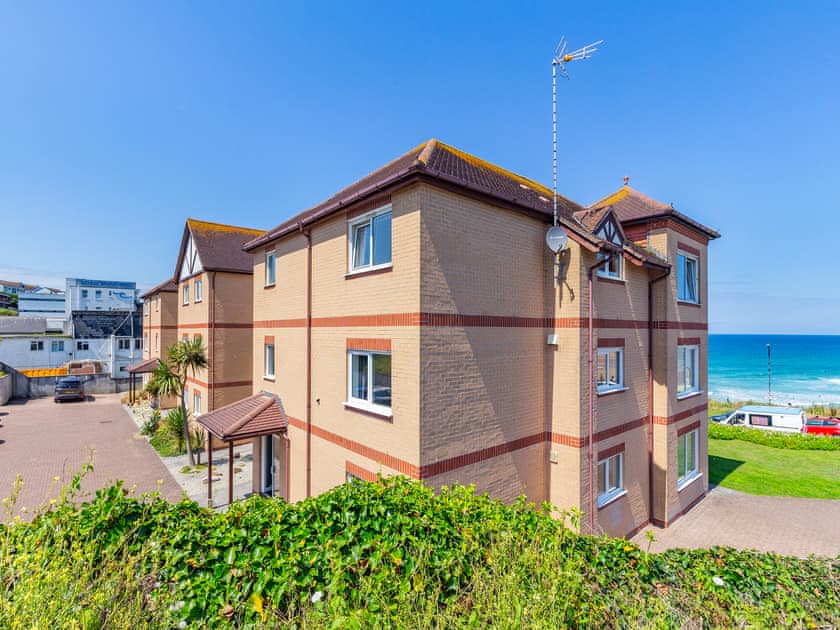 Exterior | 7 Waters Edge - Waters Edge, Newquay