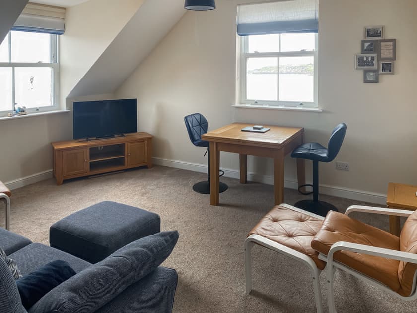 Living room/dining room | Top o’ The Brewery, Scarborough