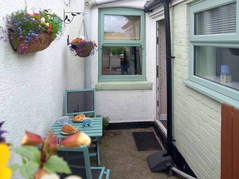 Terrace | The Miner’s Cottage, Loftus, near Saltburn-by-the-Sea