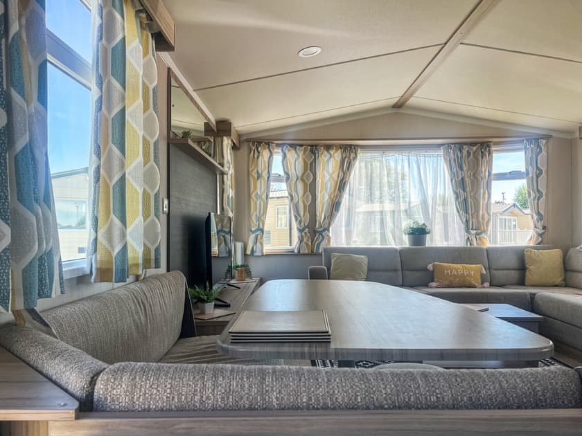 Dining Area | Oaks, Porthcawl
