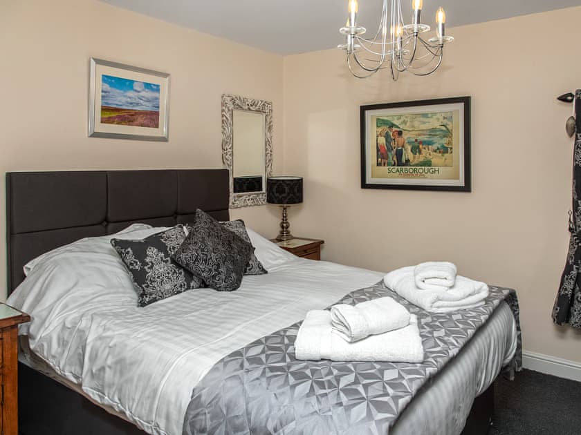 Double bedroom | Holly-Garth, Helmsley