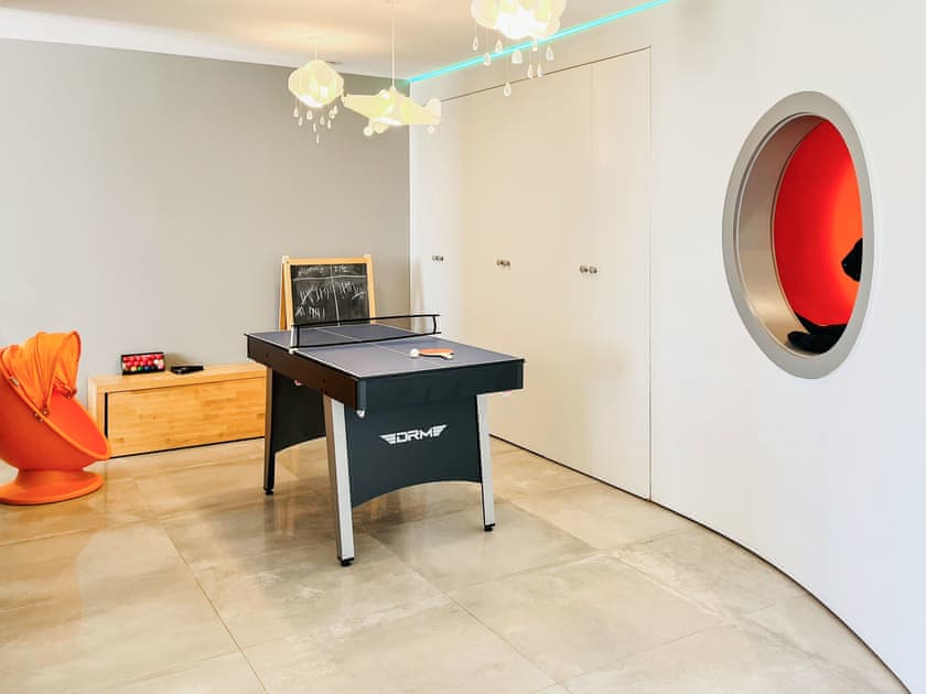 Interior | Island Yard, Moreleigh