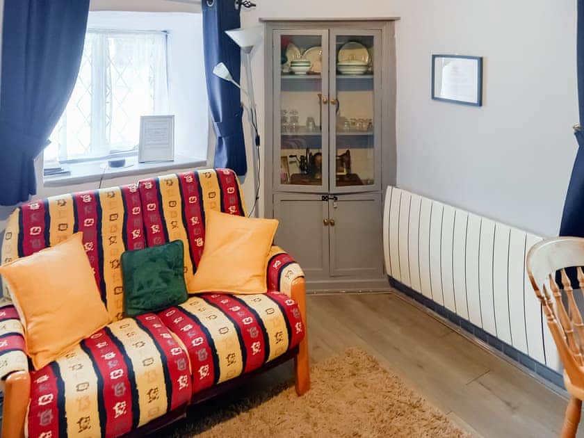 Living room/dining room | Bryn Amlwg, Llanrwst