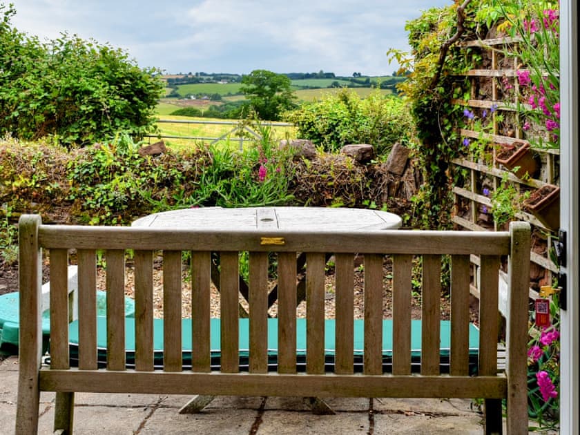 Sitting-out-area | Mount Pleasant, St Weonards