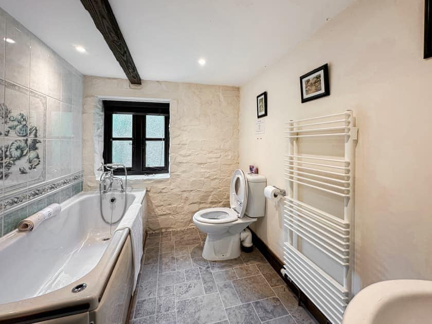 Bathroom | Tarka - Town Mills, Great Torrington