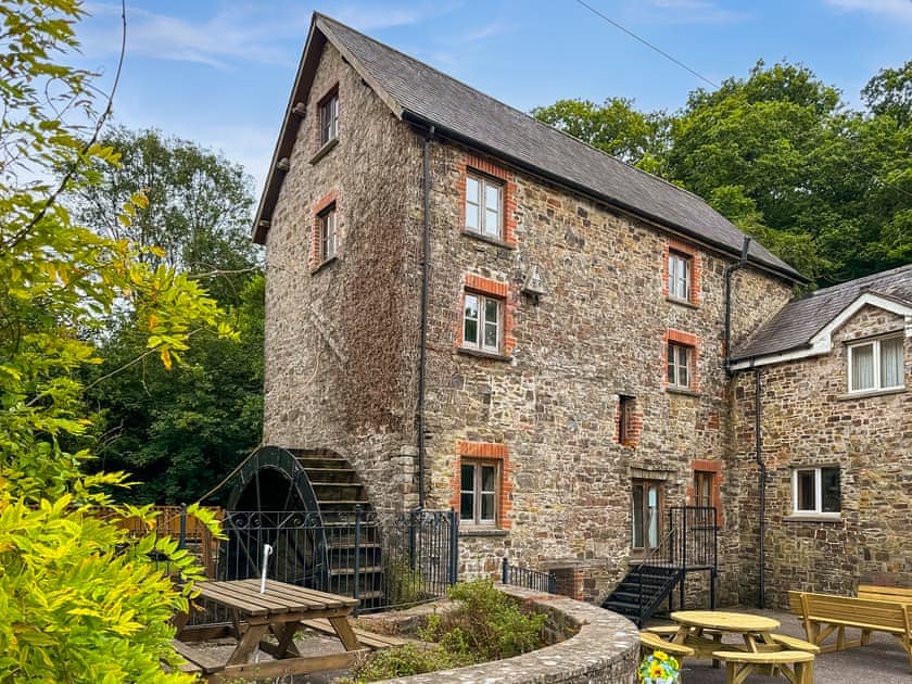 Exterior | Tarka - Town Mills, Great Torrington