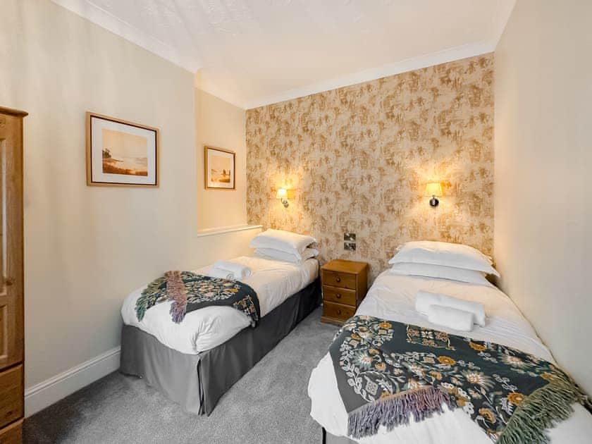 Twin bedroom | Skirr - Town Mills, Great Torrington