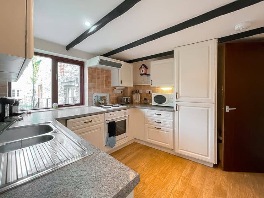 Kitchen | Kingfisher - Town Mills, Great Torrington