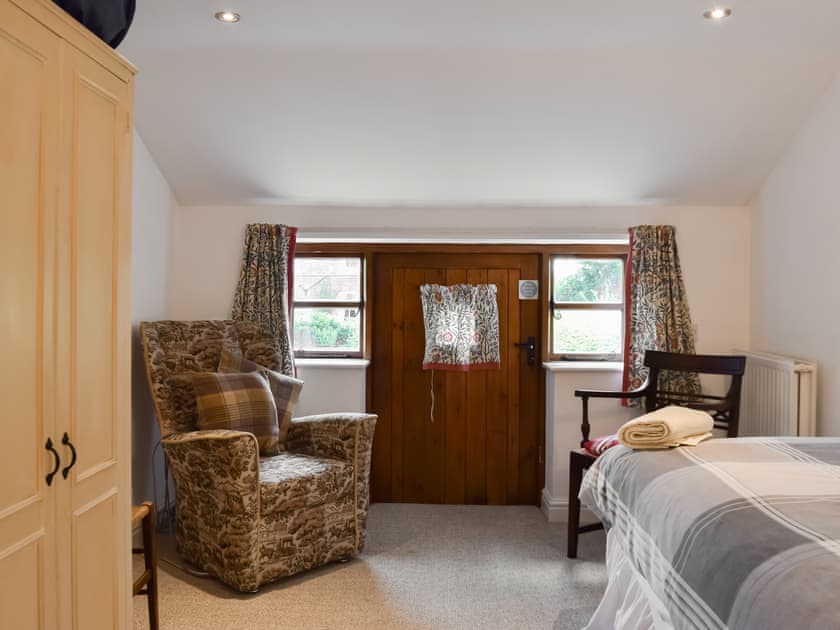 Single bedroom | Forge Masters Cottage - Forge Mill Farm, Middlewich