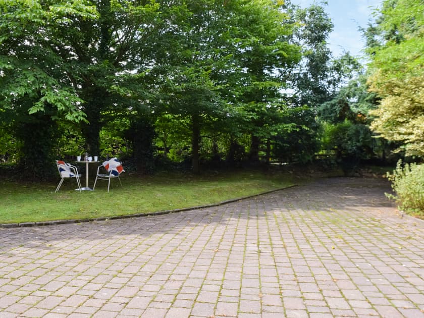 Parking | Forge Masters Cottage - Forge Mill Farm, Middlewich