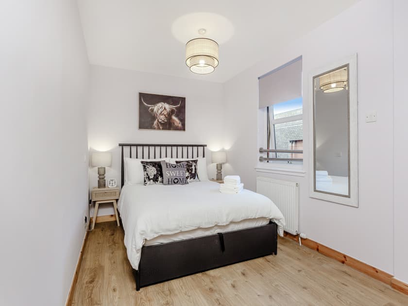 Double bedroom | Ness City Suite, Inverness