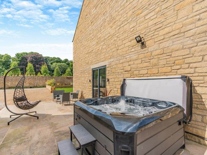 Hot tub | Glebe House, Finghall, Leyburn