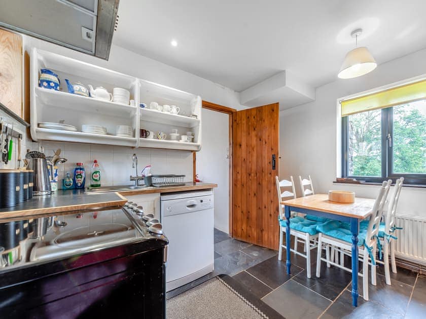 Kitchen/diner | Ty Nant  - Cennen Cottages at Blaenllynnant, Gwynfe, Llangadog