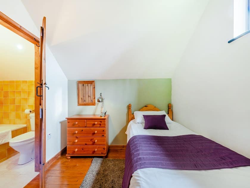 Single bedroom | Ty Nant  - Cennen Cottages at Blaenllynnant, Gwynfe, Llangadog