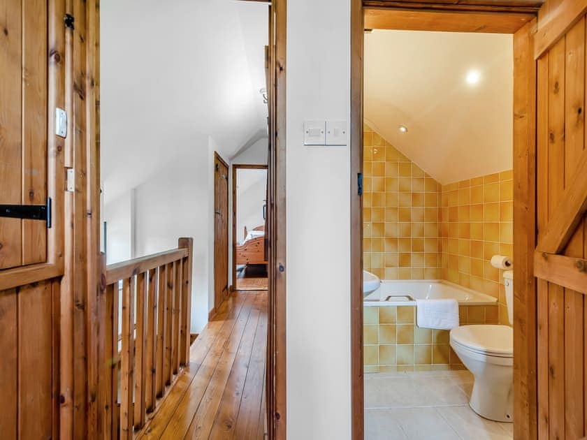 Bathroom | Ty Nant  - Cennen Cottages at Blaenllynnant, Gwynfe, Llangadog