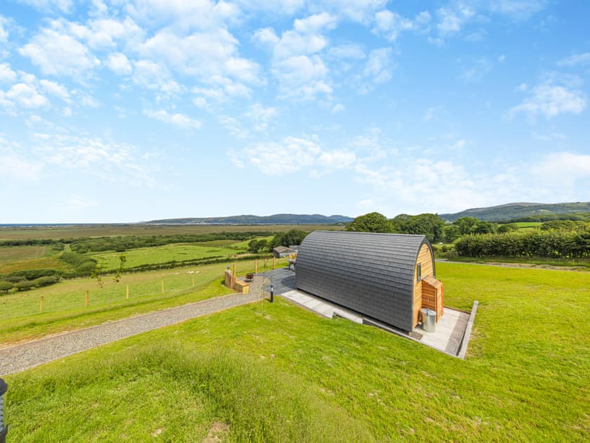 Setting | Leri - Glampio Ger Y Gors Glamping, Talybont, near Borth