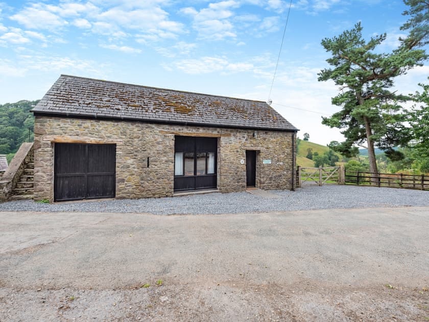 Exterior | Rhyblid Fach, Myddfai, Llandovery