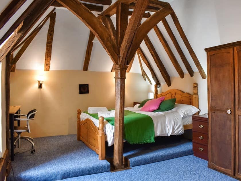 Double bedroom | Chilton Manor House, Sittingbourne, near Faversham