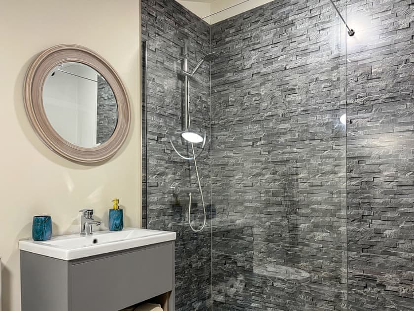 Bathroom | The Calf Shed, Buxton