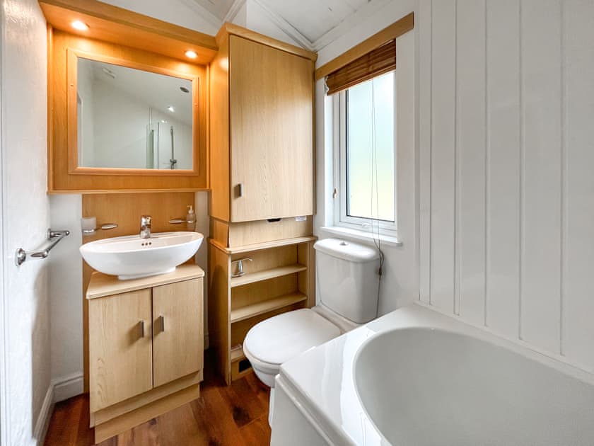 Bathroom | The Reiver - Bonnie Escapes, Dalbeattie