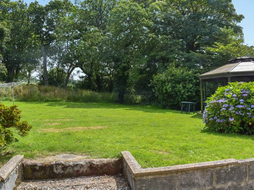 Patio | Pengarreg Fawr - Pengarreg Farm, Llanilar, near Aberystwyth