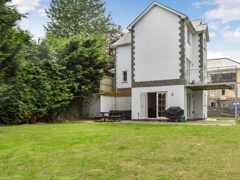 Exterior | Haul Y Bore, Aberystwyth