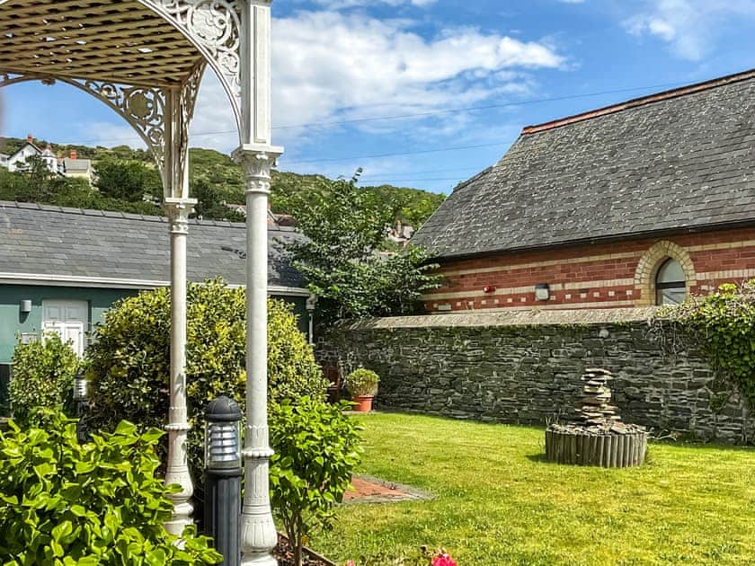 Outdoor | Edleston holidays - Flat 4E - Edleston House, Aberystwyth