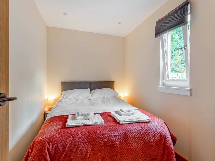 Double bedroom | The Kennel - Heart of Scotland Holidays, Polmont, near Falkirk