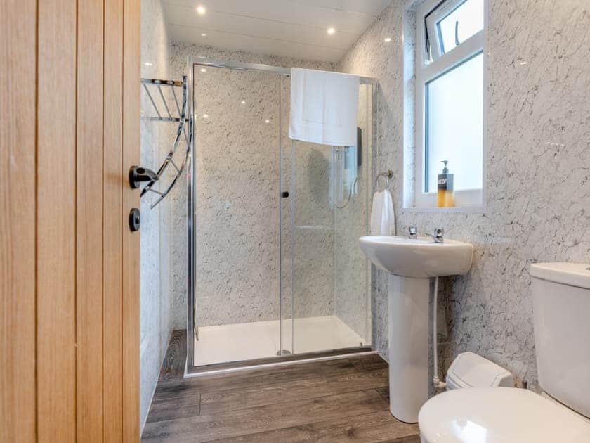 Shower room | The Boathouse - Heart of Scotland Holidays, Polmont, near Falkirk