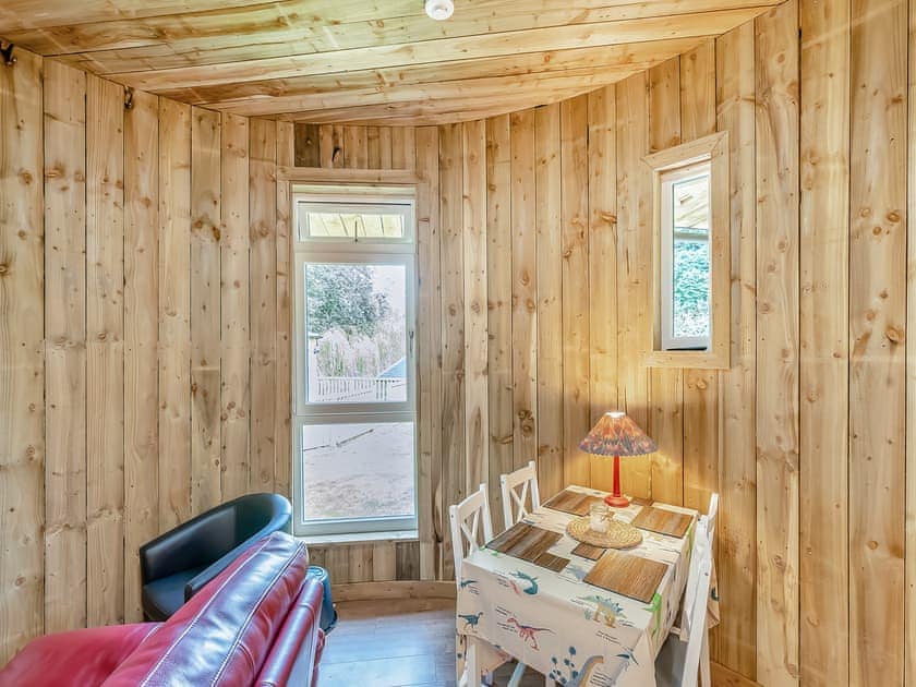 Open plan living space | The Treehouse - Heart of Scotland Holidays, Polmont, near Falkirk