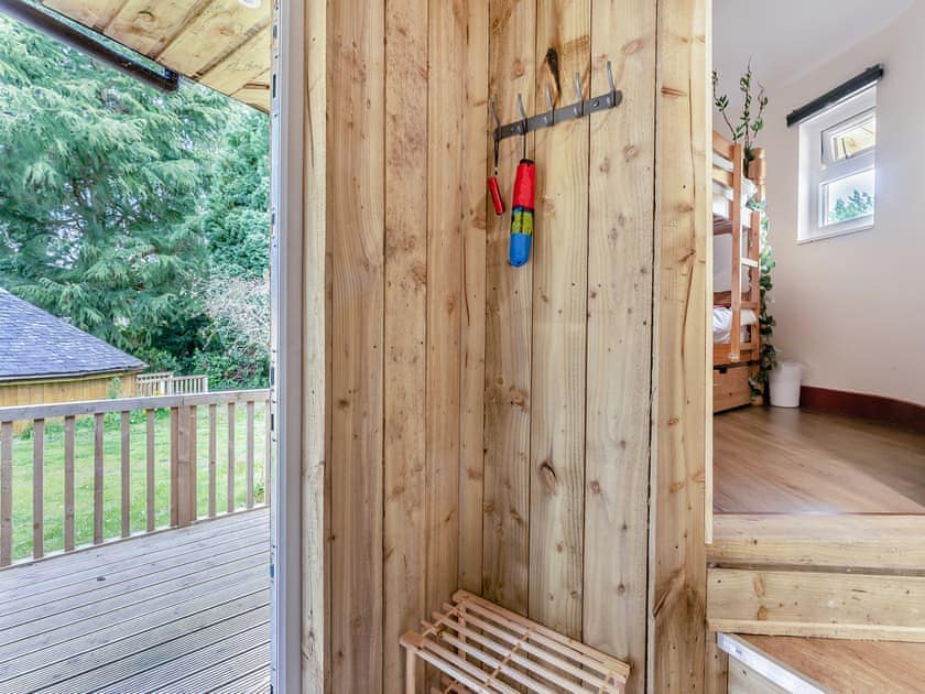 Interior | The Treehouse - Heart of Scotland Holidays, Polmont, near Falkirk