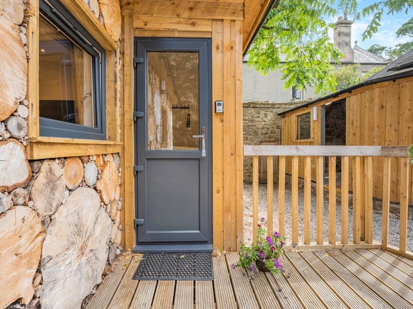 Exterior | The Logstack - Heart of Scotland Holidays, Polmont, near Falkirk