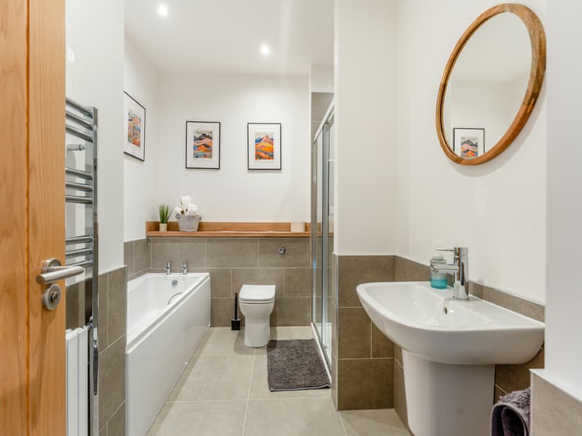 Bathroom | Shoreside, Aberfeldy