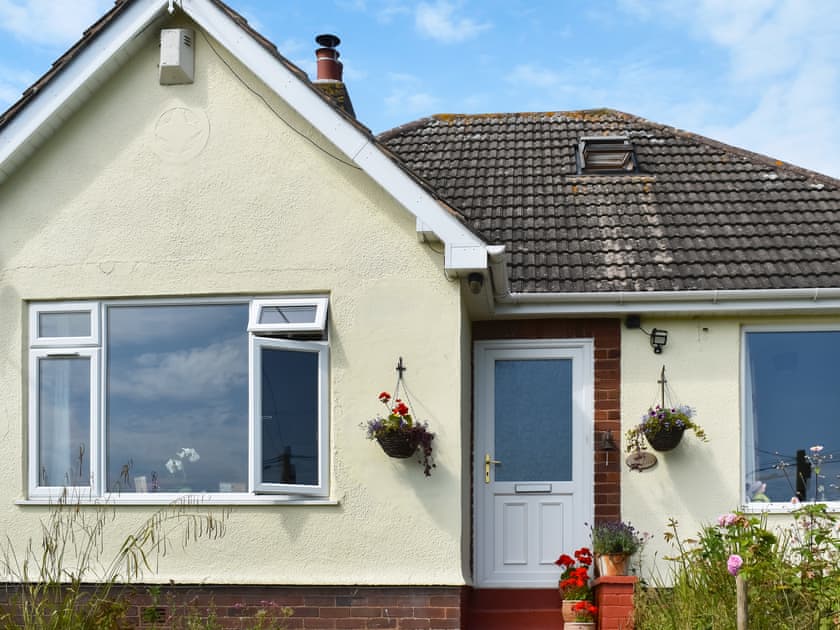Exterior | Riversong, Prestatyn