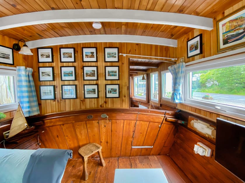 Interior | The Prince - Hobgoblin Holiday Apartments, Glendaruel