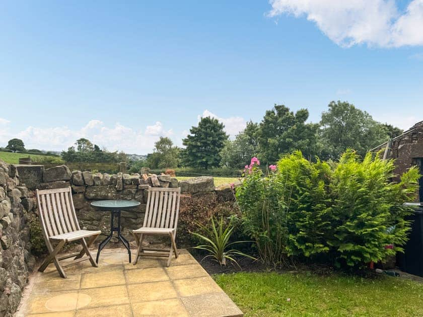 Outdoor | Cricketer’s Cottage, Ipstones, near Leek