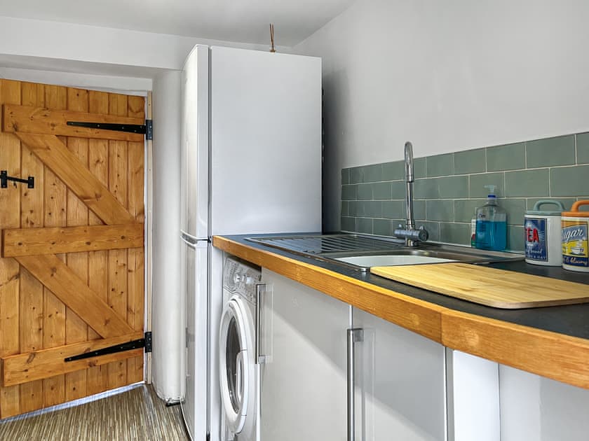 Kitchen | Cricketer’s Cottage, Ipstones, near Leek